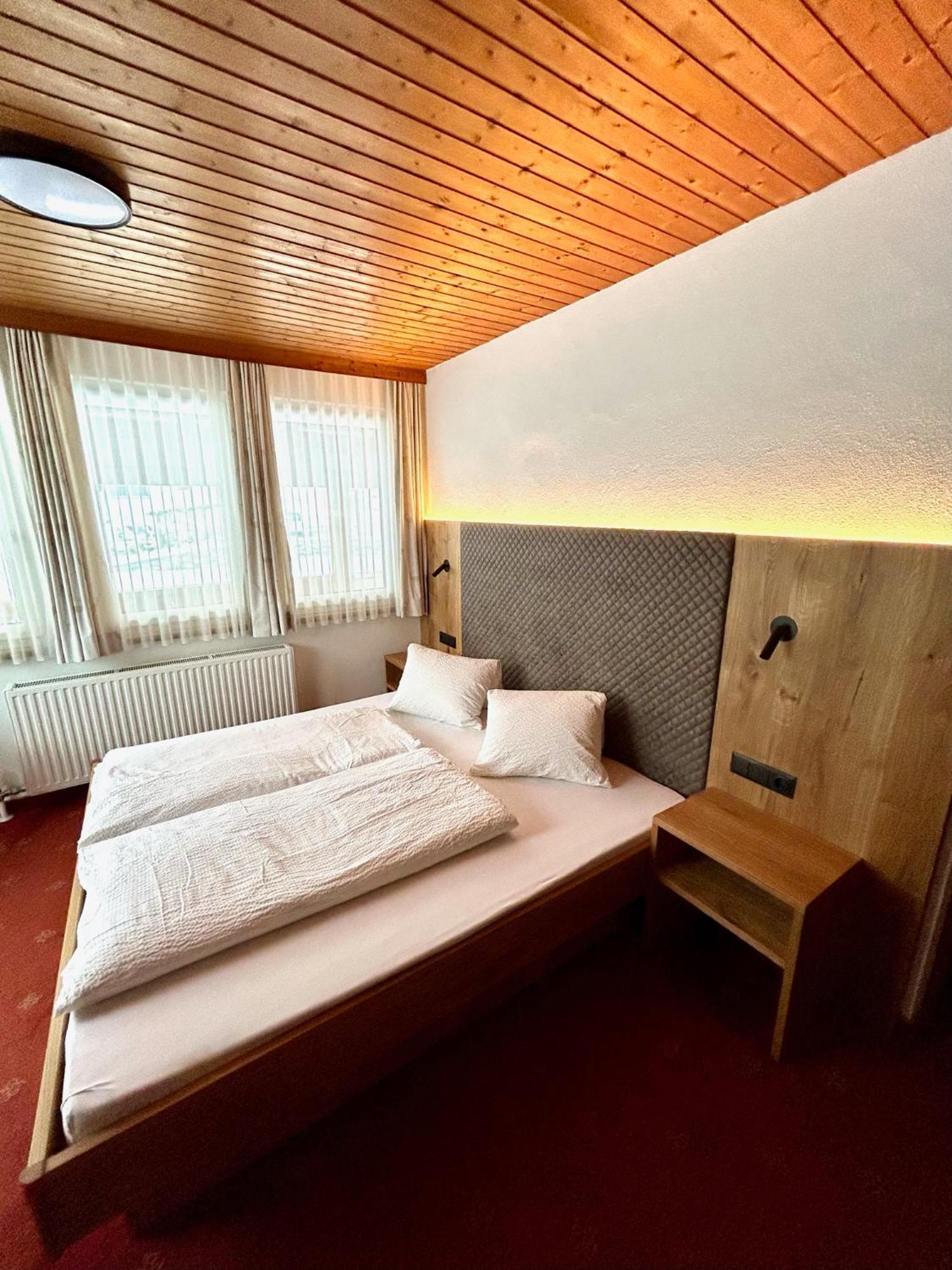 Haus Sonnegg Hotell Finkenberg Eksteriør bilde