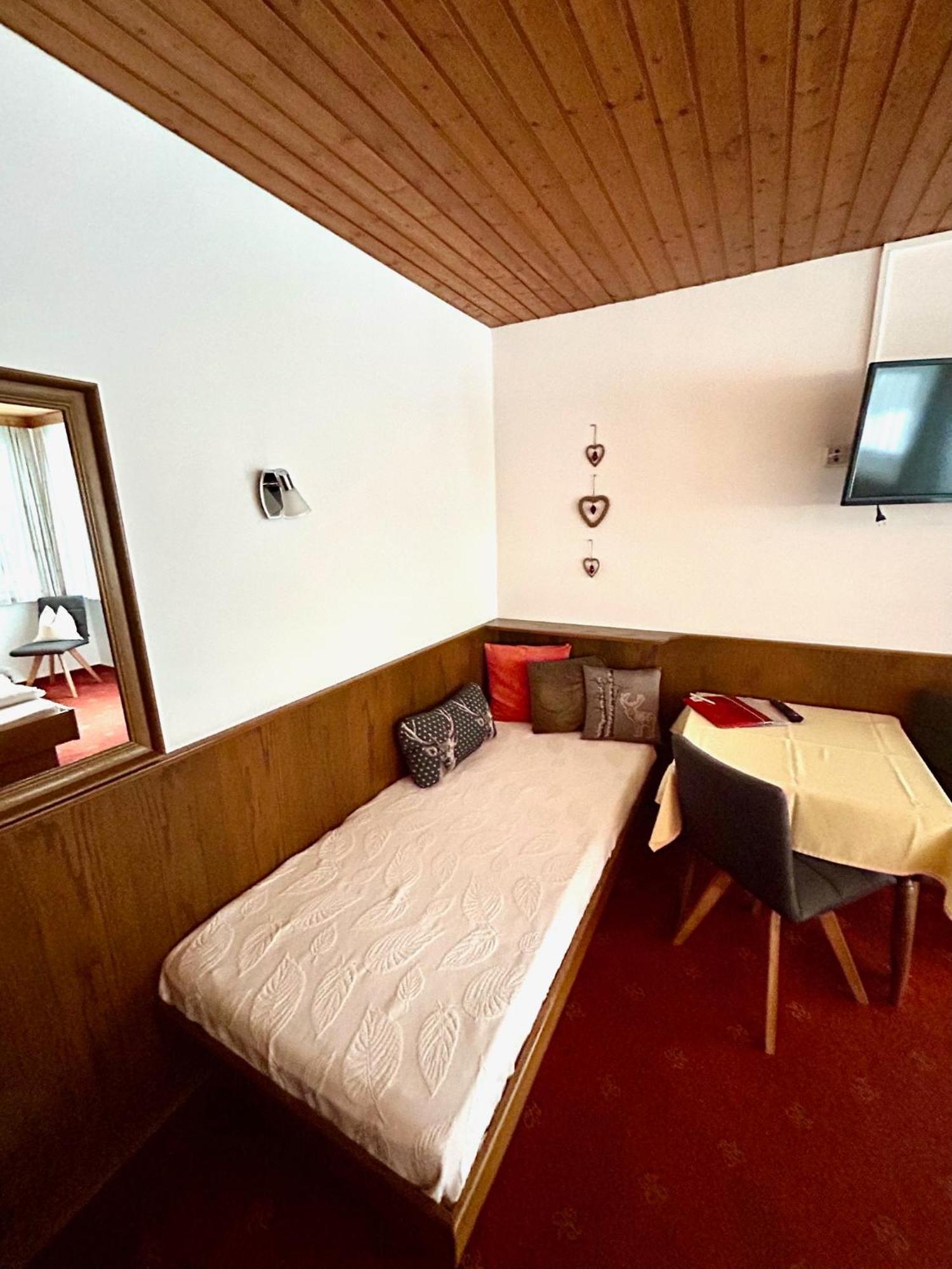 Haus Sonnegg Hotell Finkenberg Eksteriør bilde